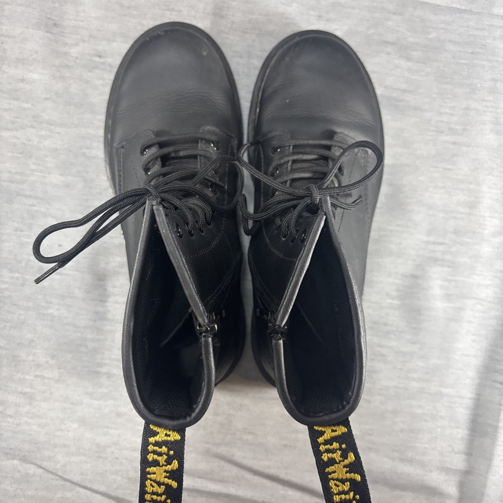 Dr. Doc Martens 1460 J Pascal Boots Soft Leather Black Size 5 US Women Men's 4 - Picture 8 of 11